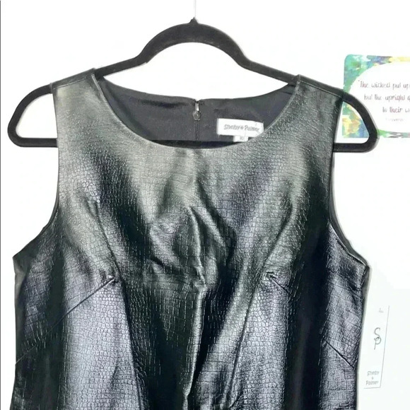 Shelby & Palmer Black Sleeveless Dress - Picture 2 of 8